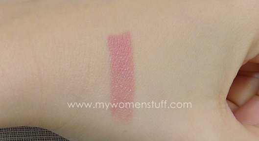 burberry delicate rose swatch